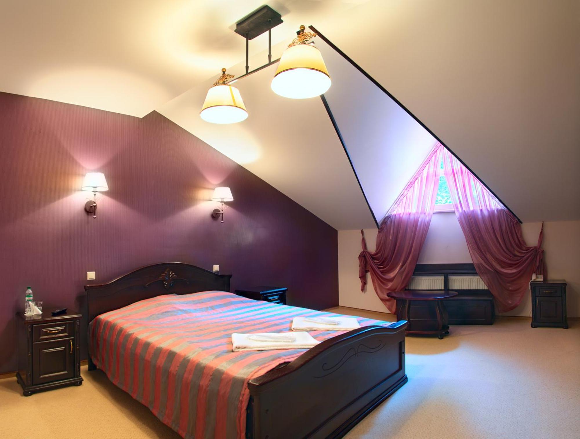 Sherwood Hotel Dolgomostiska Стая снимка